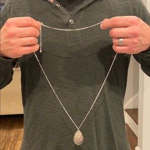 Beautiful tiered necklace